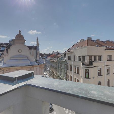 Aneri Apartment Old Town บราติสลาวา ภายนอก รูปภาพ
